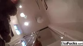 does tight teen elsa toy her wet pussy