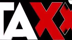 pretty blonde teen 18+ wants to get down and dirty?