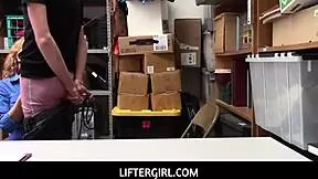 liftergirl - big ass blonde milf krissy lynn wants shoplifters big dick