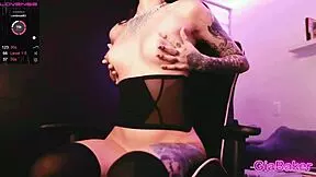 i'm gia baker rubbing my pussy with my lush on camera