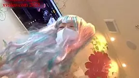 Angelic teens get messy