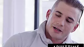 Kenzie Reeves rides ex's best friend's cock during massage?