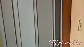 um fora da lei espreitou gata ruiva myllena rios em foda áspera difícil ela gozou na boca