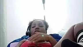 very freaky girl shakes big ass with dildo