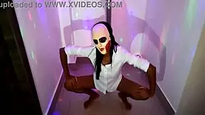 Beautiful babe in homemade porn video
