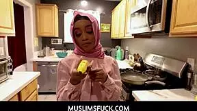 muslimsfuck - hey, silly american lily starfire, chat with donnie rock now