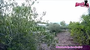 Man, this junge schlanke latina teen 18+ got wild outdoor with a german tourist!