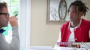 Stepsis fucks tutor in freeuse session