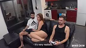 safada fodendo com dois amigos durante partida de ps5 - teaser