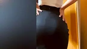 morra sends video to her profesor to improve her calificacion