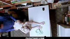 Aku Tangkap Cewek Maling 18+ di Garasi dan Hukum dengan Kontol Besarku