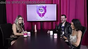 um dos fetiches era ter o dedo chupado enquanto fodia a buceta e o outro era passar o bife no corpo nu - espuleta e himeros mansion sheer red