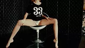 anji, the unparalleled beauty of a blonde