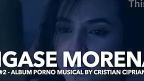 'Vibe to this!' Hot teen blowjobs and fucking