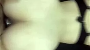 comendo a bucetinha bem gostoso esse safado, quer sentir meu pau grande?