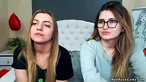 Amateur lesbians tie each other up on webcam for oral fun