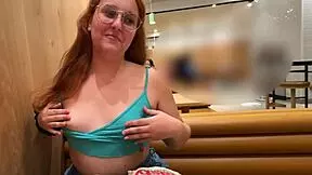 stopped for lunch and trix mendes wanted to fuck right there 😏