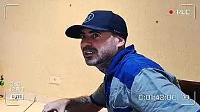 Housewife calls technician to fix her computer 😊