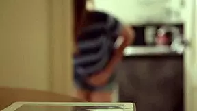 Blonde lesbian munches on vagina in high definition