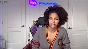 Foxybrown20 Shares Stranger Story From Walmart