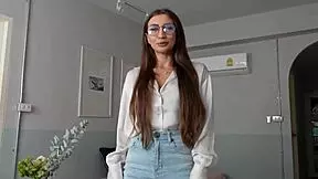 Huge cumshot blasts my psychologist's face during wild home session, damn!