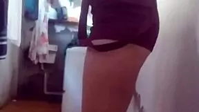 I caught my maid being super slutty while hanging clothes 😏