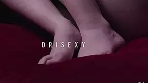 Yo, check Anna Claire Clouds and Slimthick Vic with epic keepsakes.