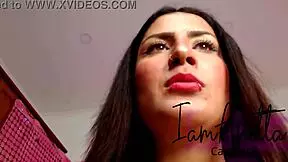 Hey, check out my first kinky nose blowing vid with petite latina 😏