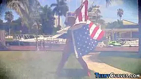 i watchin' dis booty teen 18+ager ridin' dat monster cock outdoor