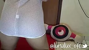 Latina wife cums hard while alone at home