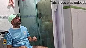 Teen 18+ asks to use bathroom while she's in the bath