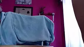 Latina teen shakes her fat ass on a big toy