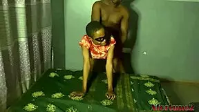 أخذت نيك صباحي قبل الشغل! يا إلهي، الجسم الضيق ده صاح!