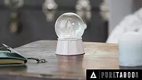 Pure Taboo Eliza Eves Kehilangan Virgin di Dungeon Kinky untuk Masa Depan