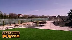 pov - זונה אנאלית אלקסה פלקסי מקבלת זיון בשלישייה