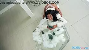 Tis the Season to Be Horny with Sona Bella and Oliver Flynn