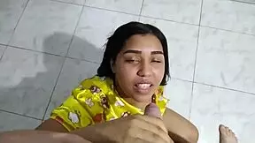 Stepsister begs for dick in homemade video