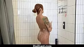 stepdaughter decides to thank stepdad in a very italian fashion - dadlust