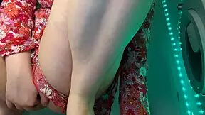 stranger controls my lovense, fuckin me hard til i squirt n cum!