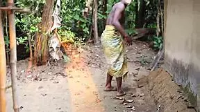 Ran Naked from Her Husband’s Return in Public Shock