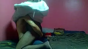 Old amateur in lingerie gets dirty talk and muff diving