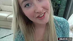 Younger stepmommy Ann Joy takes care and gives sex education with cowgirl and missionary 😏