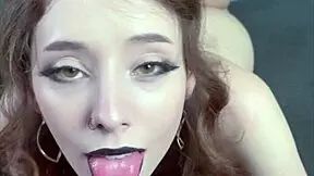 Gothic babe gets messy facial