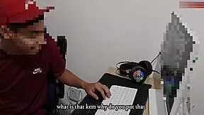 Mi hermanastro viendo porno junto a mi me pongo cachonda y terminamos follando se vino adentro historia completa