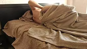 Redhot fox rides in cowgirl with blowjob 😏