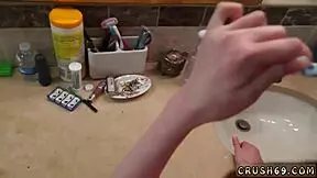 Teen rides huge squirting dildo, oh please satisfy me! 😍