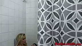 want to see stepsister blow big cock in bath?