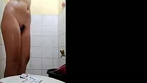 vietnamese teen quay looks like truong quynh anh bathing