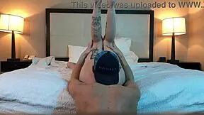 Hot tatted petite beauty devouring pussy