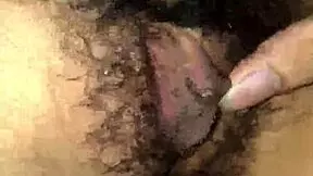 B� Liếm Lồn Em Họ Ang Ngủ! She Exclaimed While Kissing.